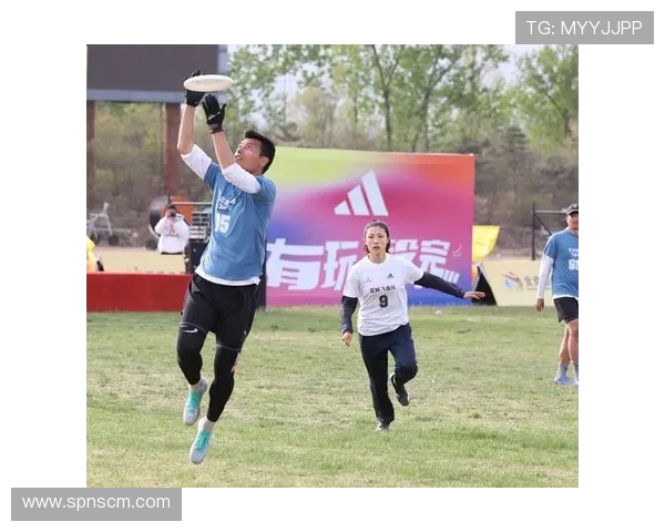 西安飞盘队在团队协作排名中创下新高引领全国飞盘运动新风潮