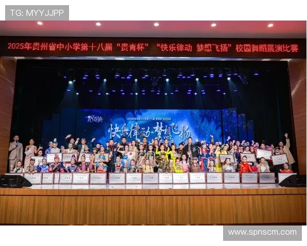 飞盘之路：黄娜的坚持与梦想在深度对话中绽放光彩