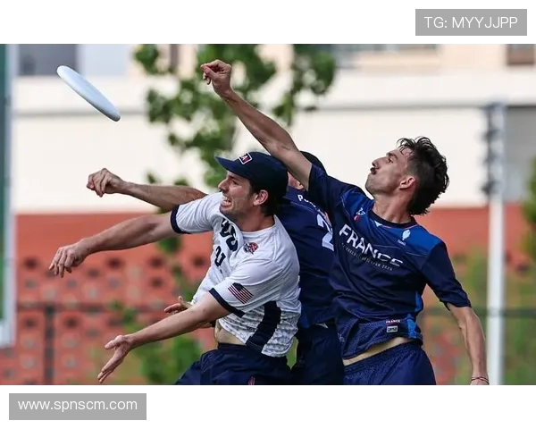 飞盘竞技的魅力成都飞盘队快攻战术全解析 飞盘竞技的魅力成都飞盘队快攻战术全解析